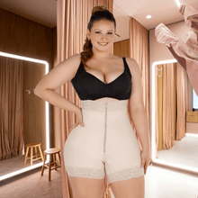 Carregar imagem no visualizador da galeria, Bermuda modeladora empina bumbum. - Pamp Bloom COMPRE 1 E LEVE 2+ FRETE GRATIS.
